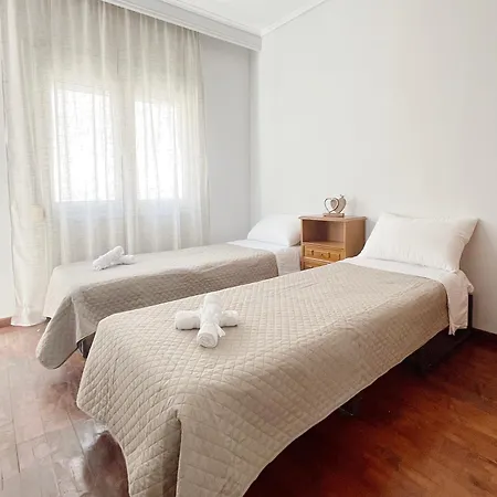 Feriehus Thess House With Parking *