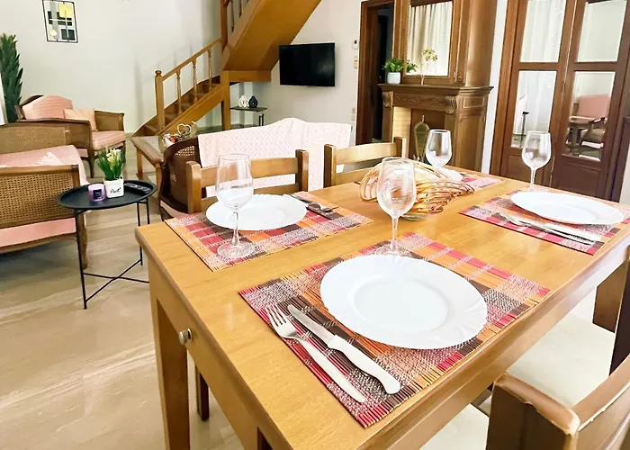 Holiday home Thess House With Parking