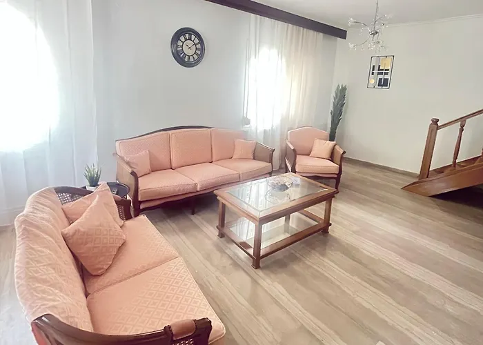 Thess House With Parking Thessaloníki